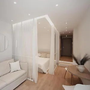 V1 Boutique Rooms, Nilie Hospitality Mgmt Apartamento