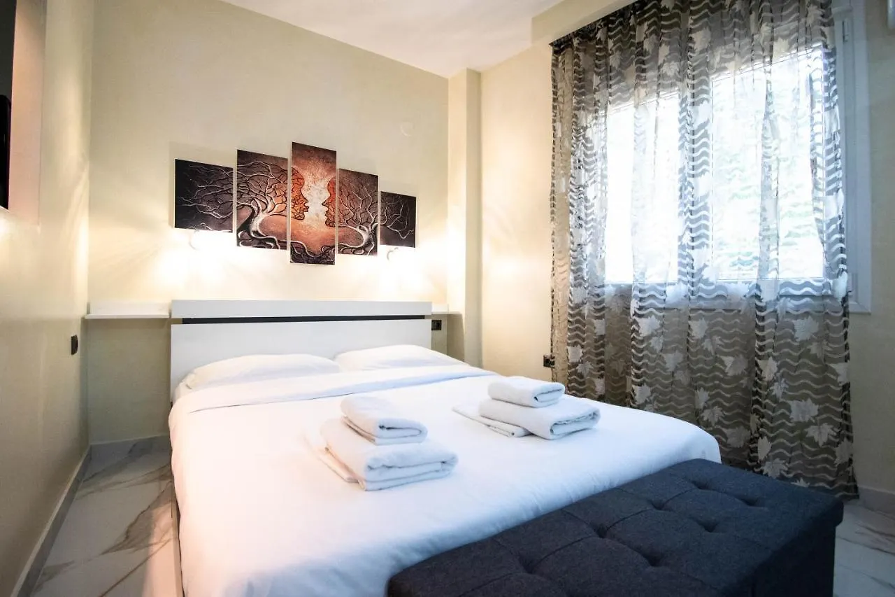 Emas Apartments Thessaloniki 0*,  Greece